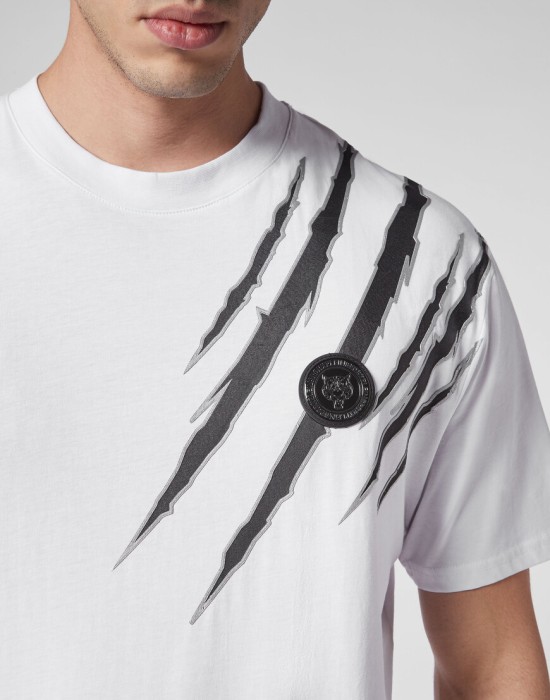 футболка  из проверенных материалов спереди