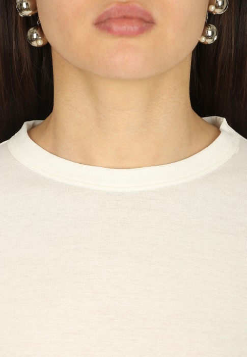 футболка  из проверенных материалов спереди