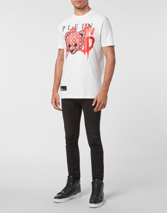 Товар белого цвета с внутренней стороны