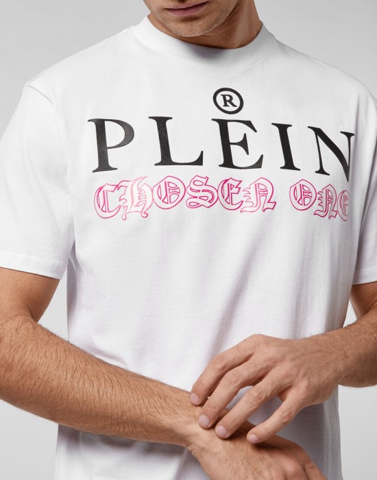 футболка  из америки вид сбоку