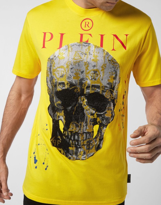 футболка  из америки вид сбоку