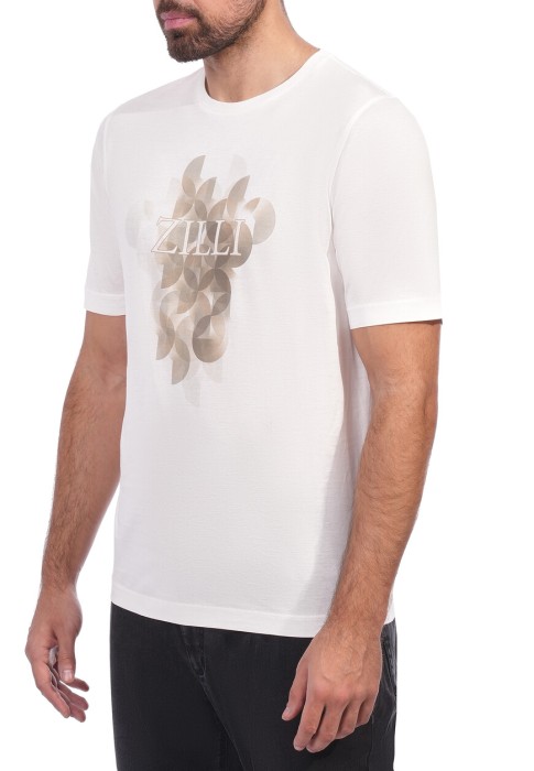 Товар бежевого цвета с внутренней стороны