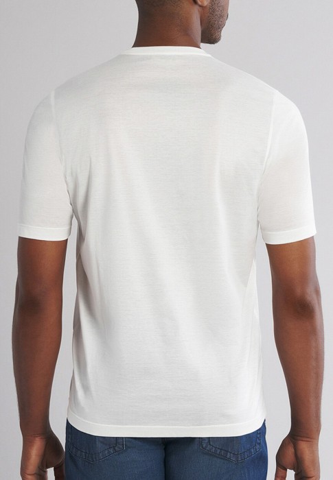 футболка  из италии вид сбоку