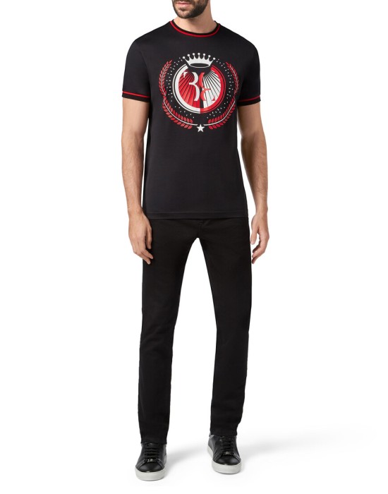 футболка  из италии вид сбоку