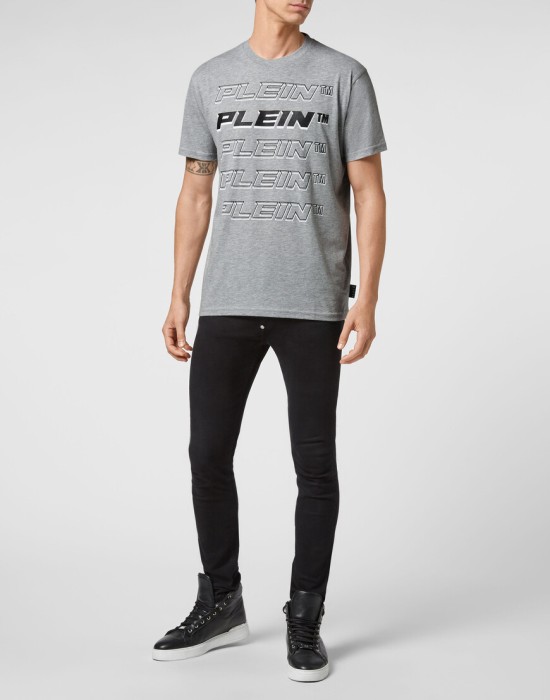 футболка  по цене 27909 руб вид справа