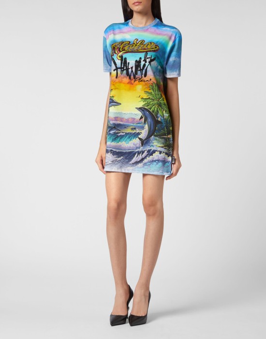 футболка  по цене 27522 руб вид справа