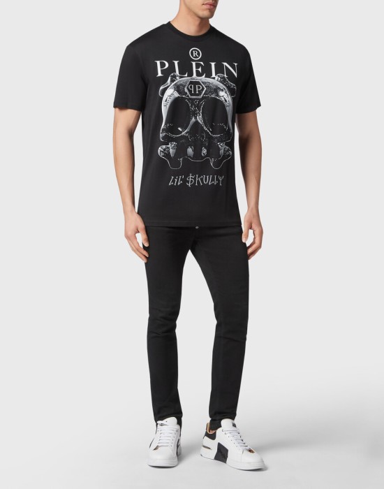 Товар черного цвета с внутренней стороны