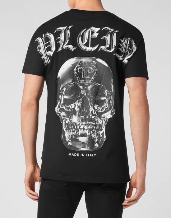 футболка  из америки вид сбоку