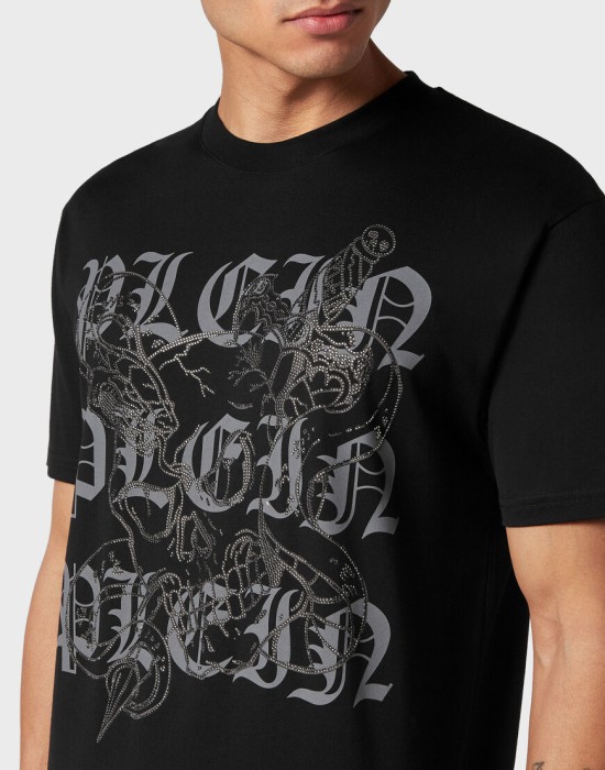 футболка  из проверенных материалов спереди