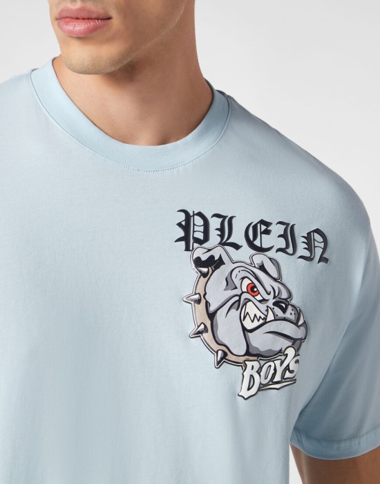 футболка  из проверенных материалов спереди