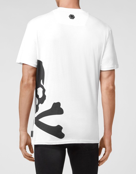 футболка  из америки вид сбоку