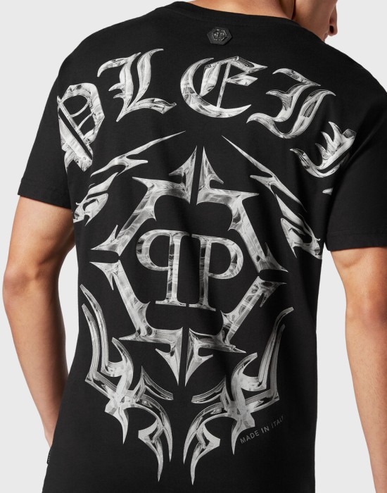 футболка  из проверенных материалов спереди