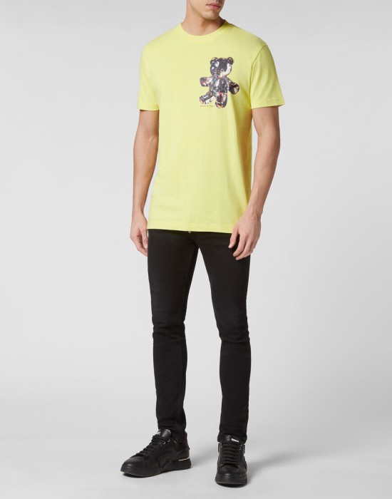 Товар желтого цвета с внутренней стороны