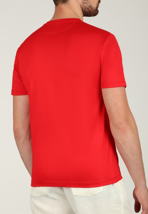 футболка  из англии вид сбоку