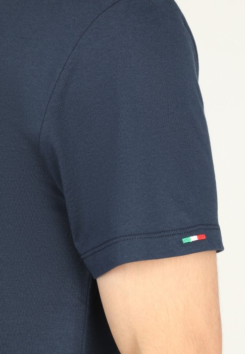 футболка  из проверенных материалов спереди