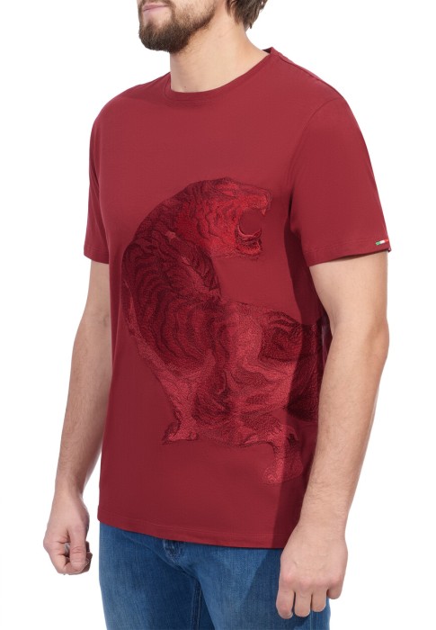 Товар бордового цвета с внутренней стороны