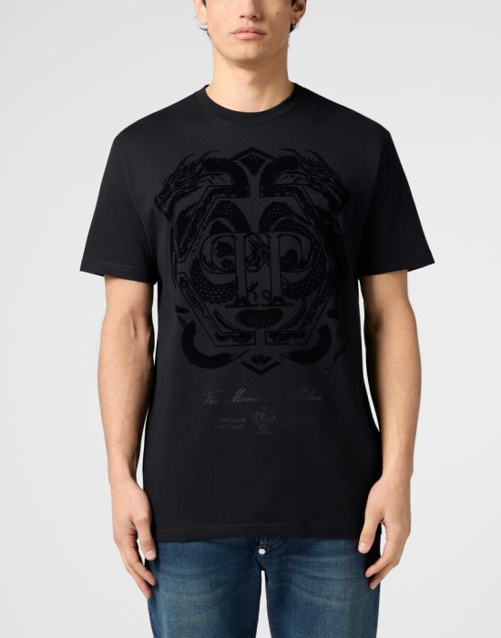 футболка  по цене 60730 руб вид справа