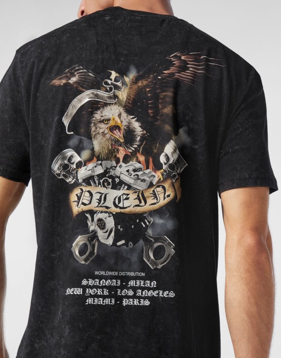 футболка  из проверенных материалов спереди