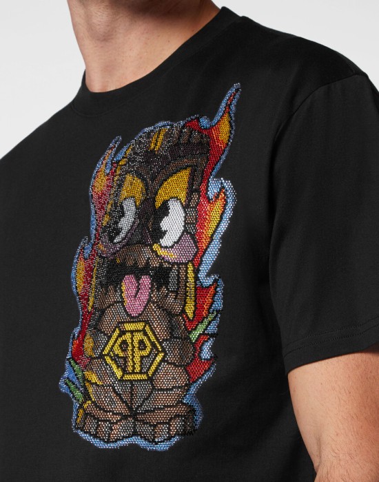 футболка  из проверенных материалов спереди