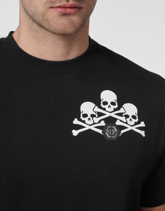 футболка  из америки вид сбоку