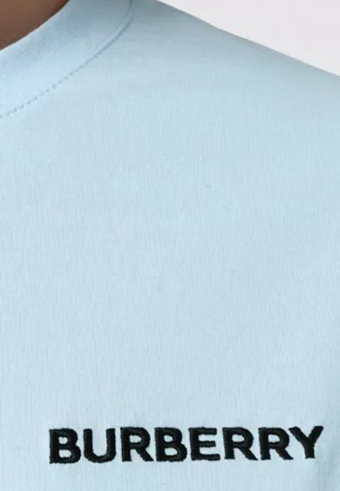 футболка  из проверенных материалов спереди