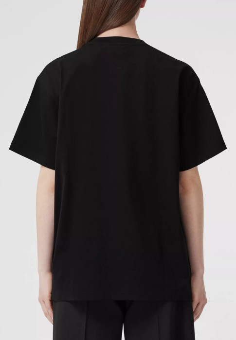 футболка  из англии вид сбоку