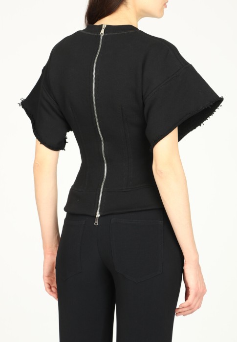 футболка  из италии вид сбоку