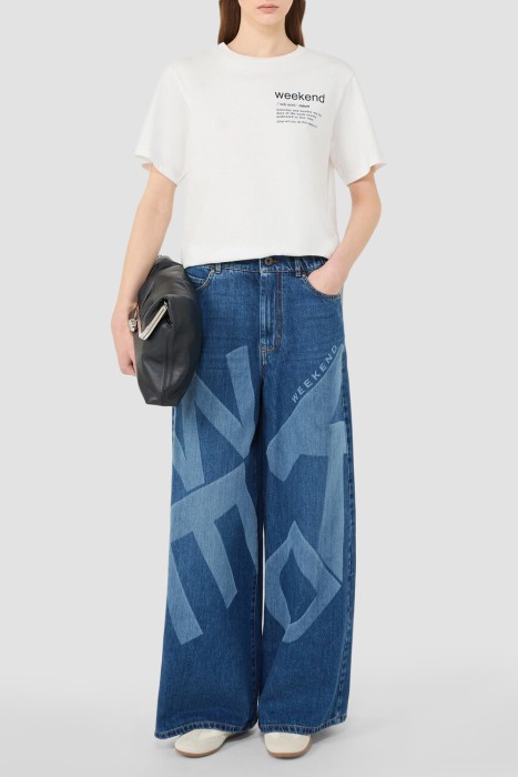 Товар белого цвета с внутренней стороны