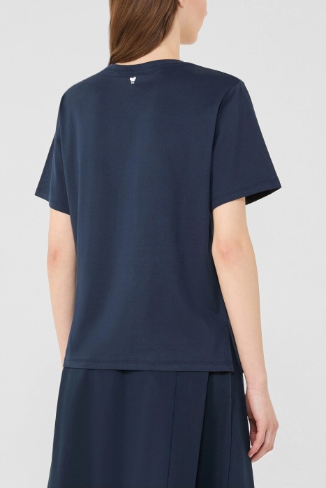 футболка  от бренда max mara вид слева