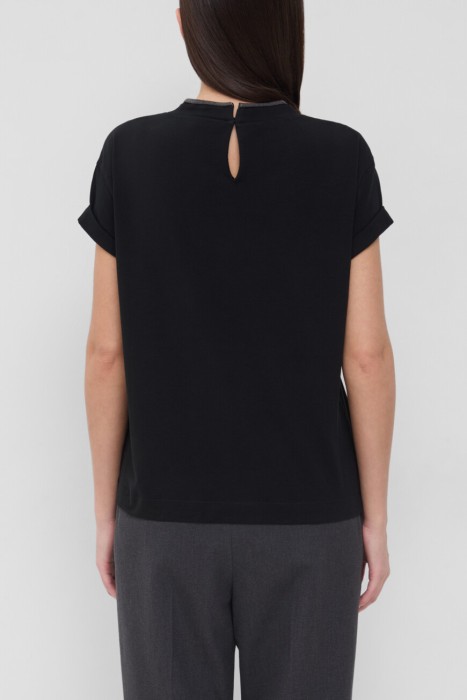 футболка  от бренда brunello cucinelli вид слева