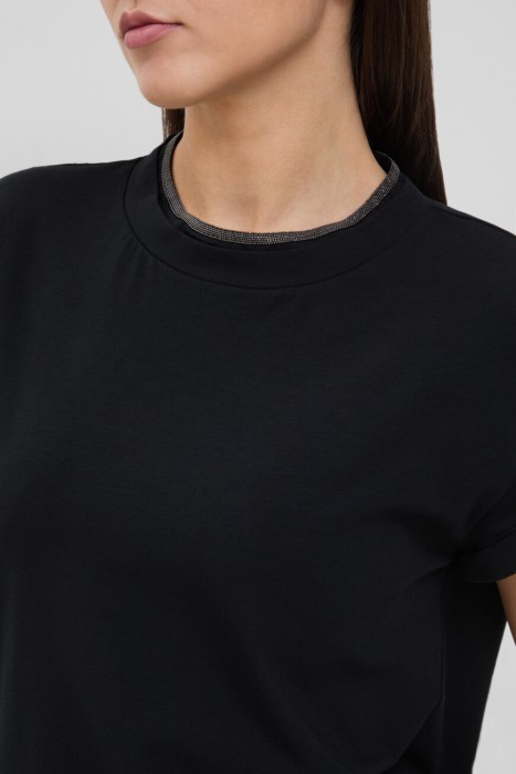 футболка  из италии вид сбоку