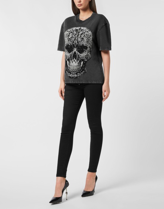 футболка  из проверенных материалов спереди