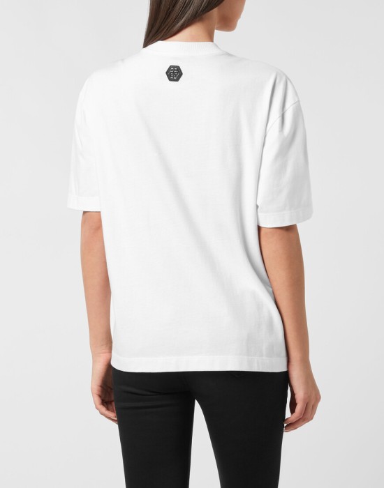 Товар белого цвета с внутренней стороны