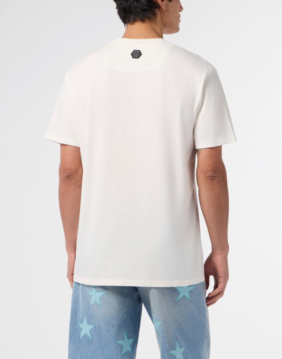 футболка  из америки вид сбоку