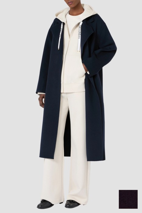 Товар фиолетового цвета с внутренней стороны