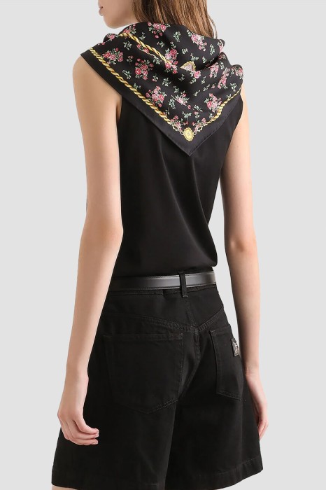 футболка  от бренда dolce & gabbana вид слева