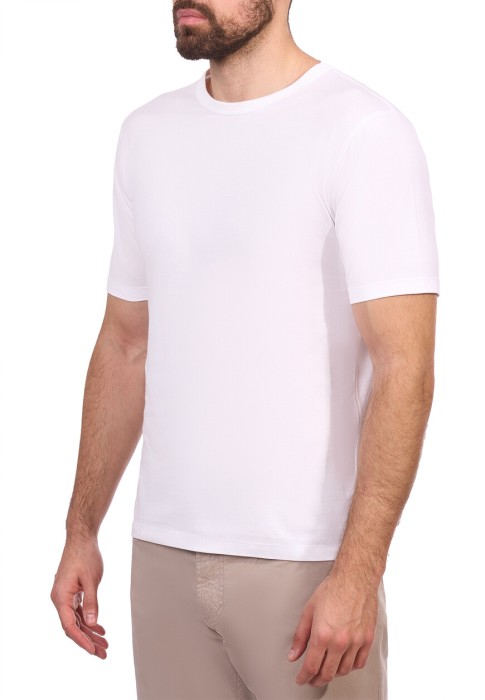 Товар белого цвета с внутренней стороны