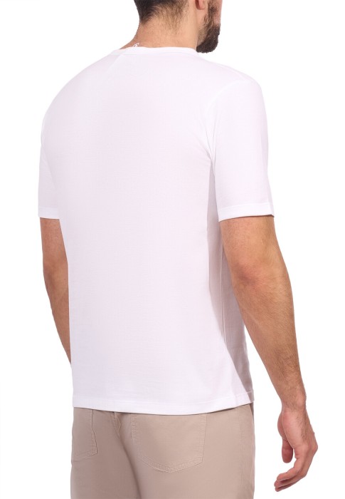 футболка  из проверенных материалов спереди