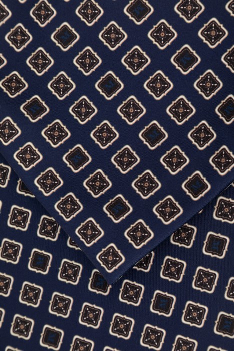 Продукция для женщин фото