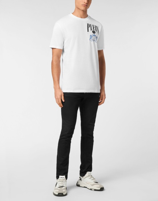 футболка  по цене 31655 руб вид справа