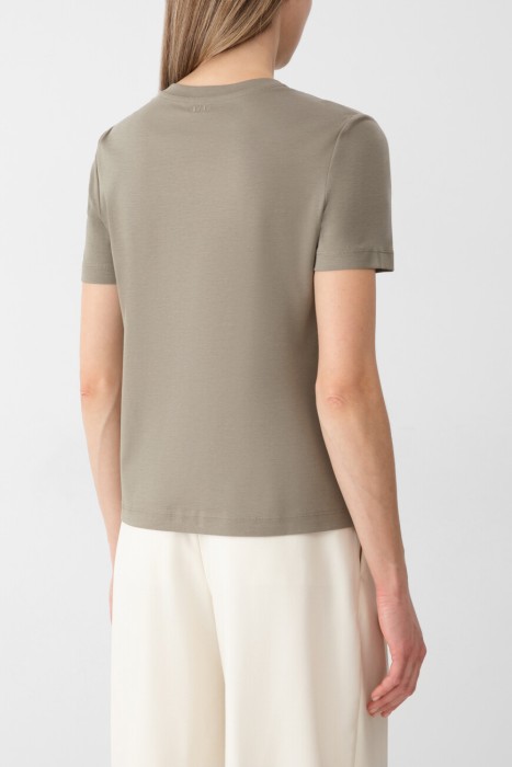 футболка  по цене 18500 руб вид справа