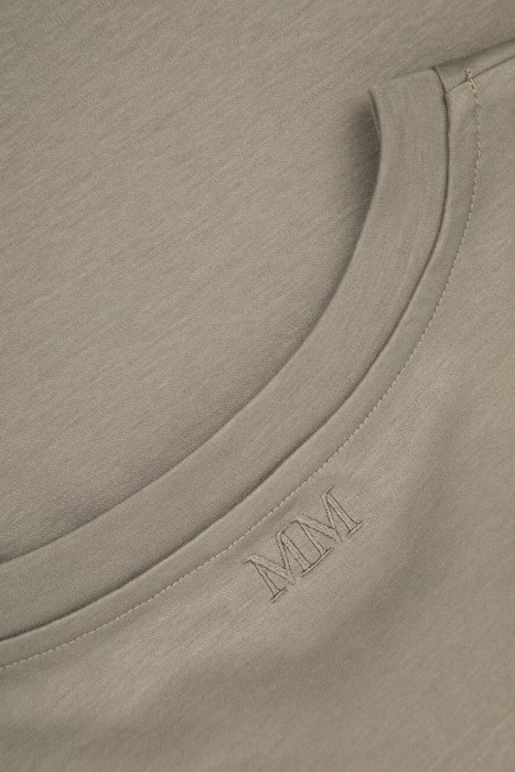 футболка  универсального стиля с лицевой стороны