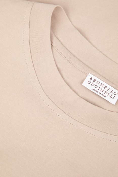 футболка  из хлопка спереди