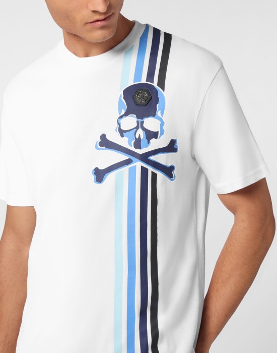 футболка  из проверенных материалов спереди