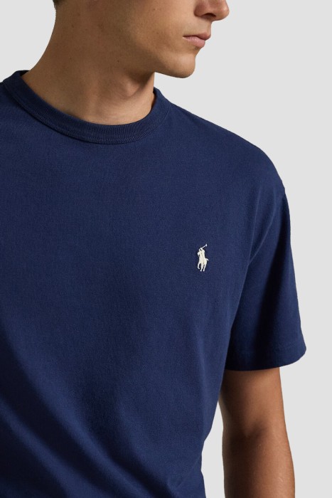 футболка  из америки вид сбоку