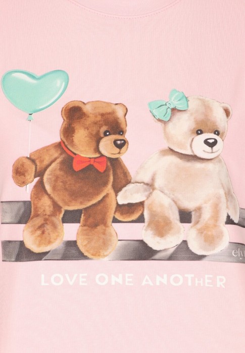 Товар розового цвета с внутренней стороны