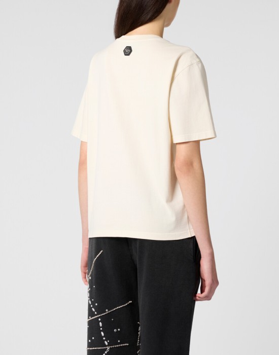 футболка  из америки вид сбоку