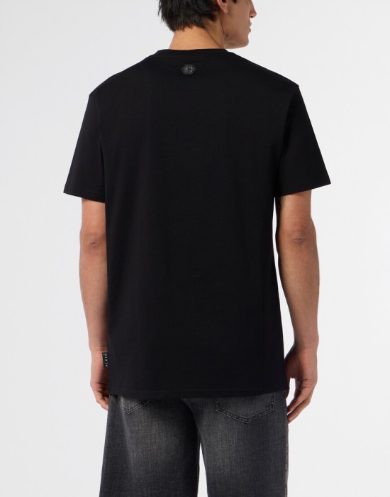 футболка  из америки вид сбоку