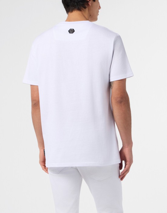 футболка  из америки вид сбоку