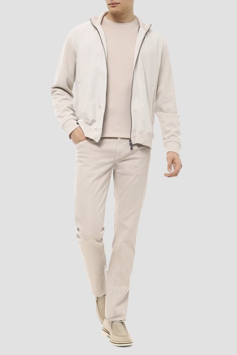 футболка  из италии вид сбоку